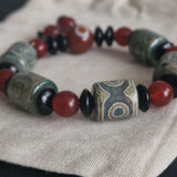 Handmade Pale Green Himalayan Agate 3-Eye Dzi Bracelet