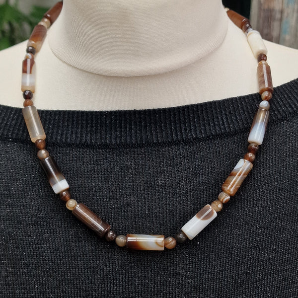 Bohemian style Himalayan Agate Beaded Necklace