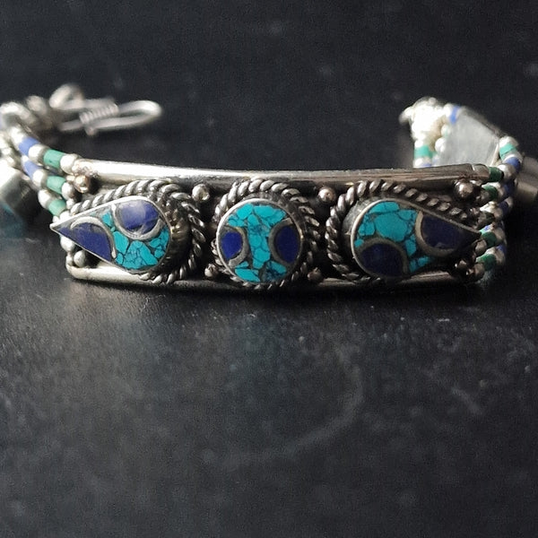 Absolutely Beautiful Tibetan Turquoise and Lapis Bracelet