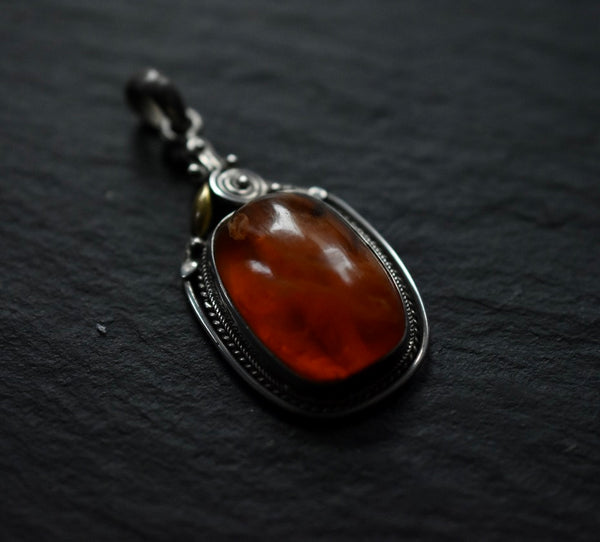 Cloudy Honey Baltic Amber Vintage Silver Sterling 925 Pendant