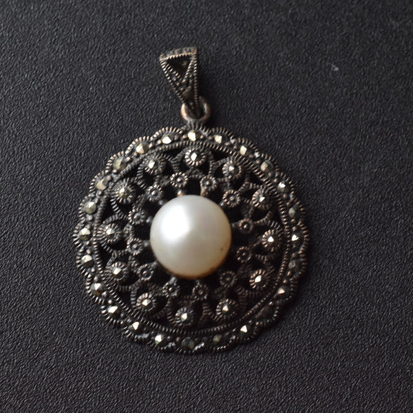 Pearl In Marcasite 925 Sterling Silver Pendant - Tibetan Jewelry | Baga Ethnik Living