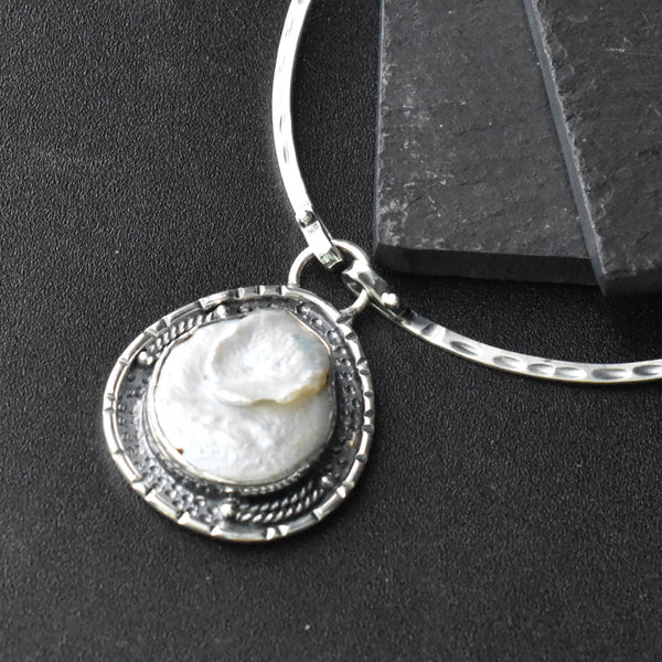 Mother Of pearl Silver Pendant Necklace