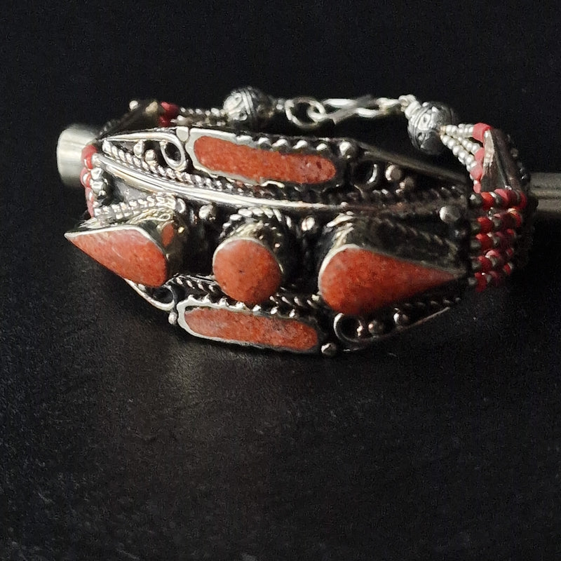 Red Coral Tibetan Handmade Unique Bracelet - Baga Ethnik Living