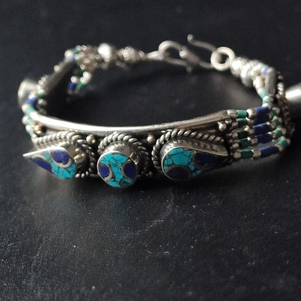 Absolutely Beautiful Tibetan Turquoise and Lapis Bracelet