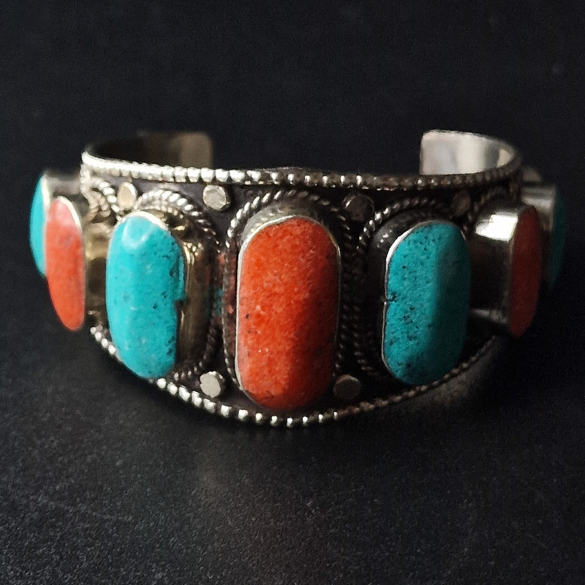 ALAYA Old Tibetan Turquoise Bracelet（A L A Y A