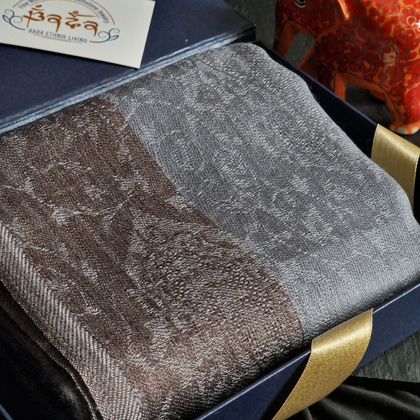 Warm Paisley Weave Kashmiri Pashmina Scarf - Grey Chateau