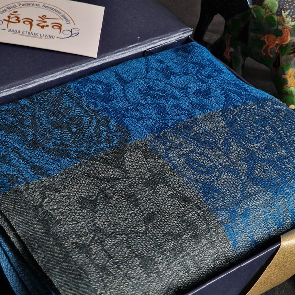 Bright Blue Kashmiri Paisley Weave Pashmina Scarf - Lapis Lazuli