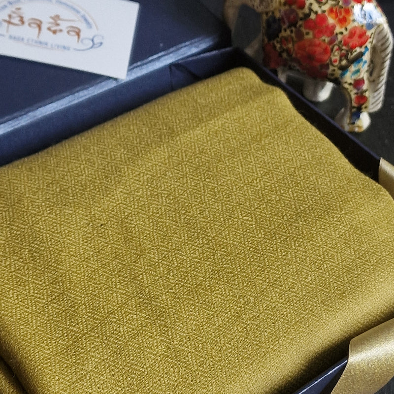 Kashmiri Handwoven Pashmina Diamond Weave Scarf - Khaki Green
