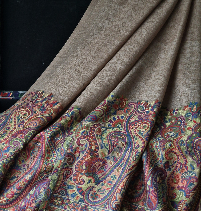 Shop Premium Wool Stoles: Light Weave Pashminas for Ultimate Comfort - Magnolia Sapwood