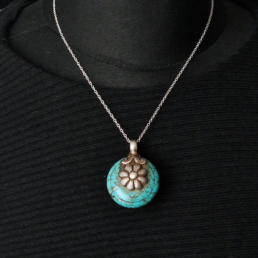 Antique Tibetan Jewellery | One-of-a-Kind Coral & Turquoise