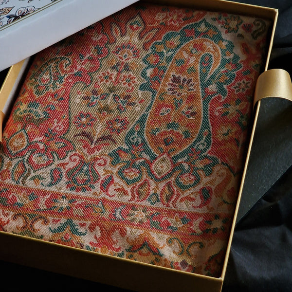 Border Zari Kani Style Weave Pure Wool Palla Shawl – Light Pink