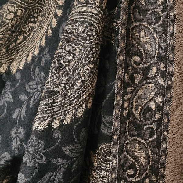 Black Kani Woven Stole – Luxury Fine Wool, Timeless Paisley Elegance