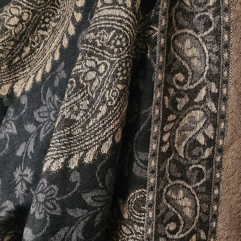 Black Kani Woven Stole – Luxury Fine Wool, Timeless Paisley Elegance
