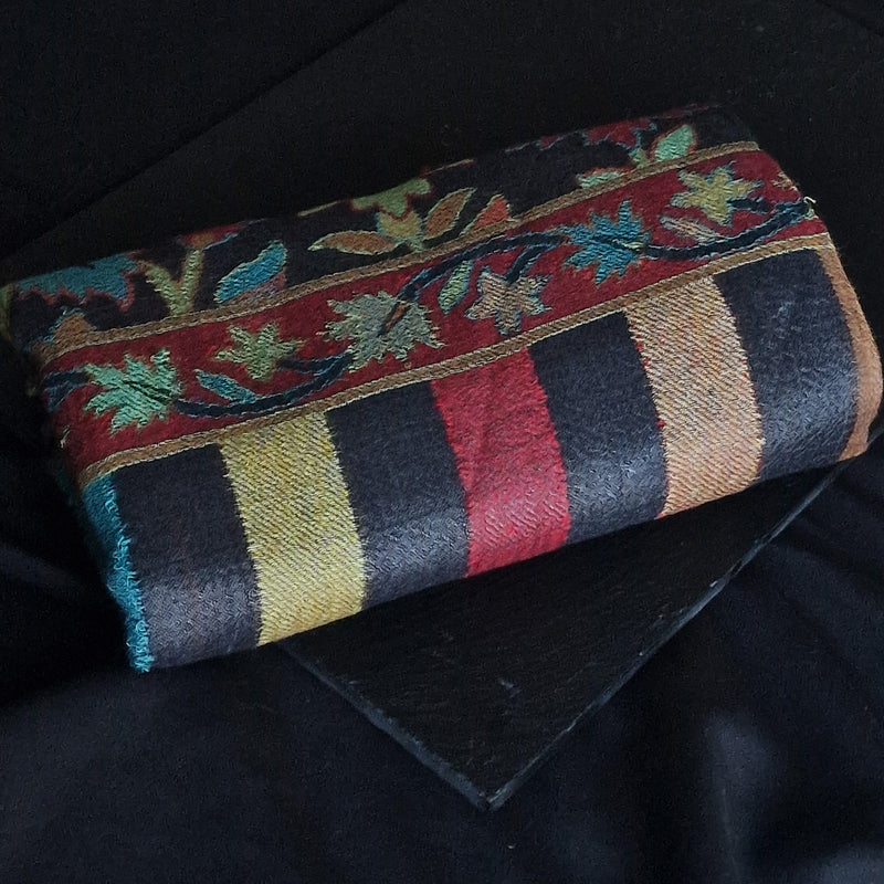 Authentic Handwoven Kani Stole Handcrafted Pashmina Wrap Timeless Artisan Elegance