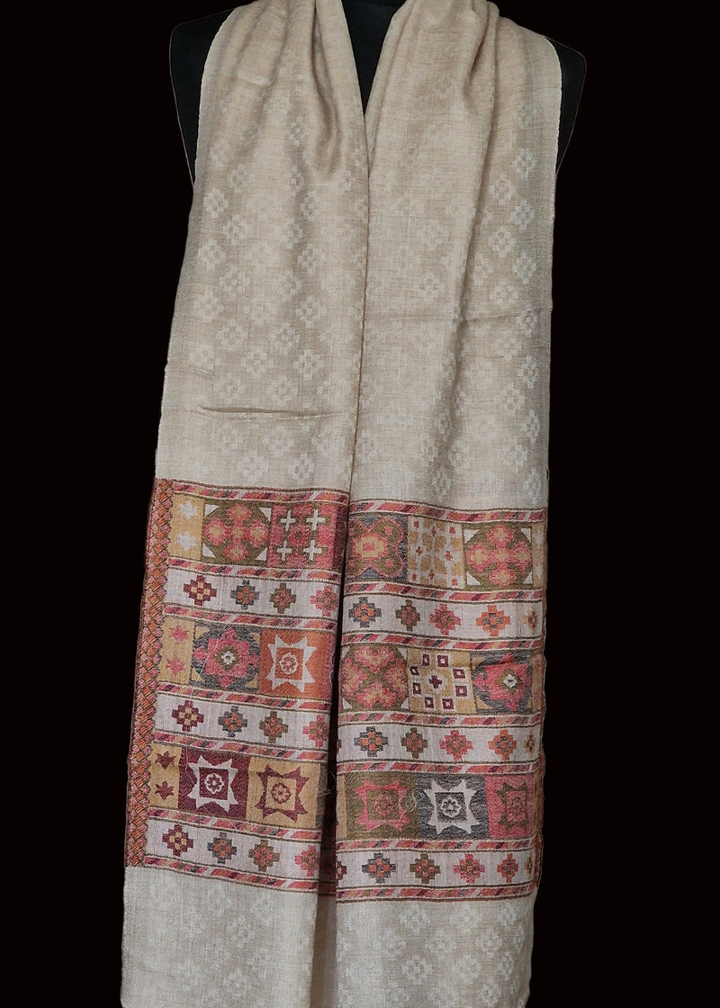 Luxury Beige Pashmina Stole with Kullu Woven Palla – Timeless Style