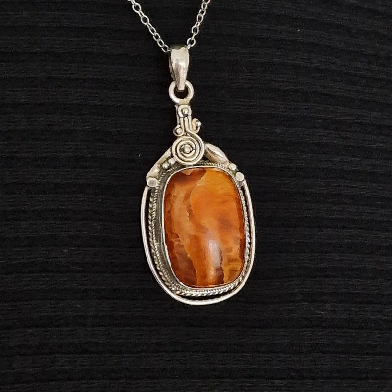 Cloudy Honey Baltic Amber Vintage Silver Sterling 925 Pendant