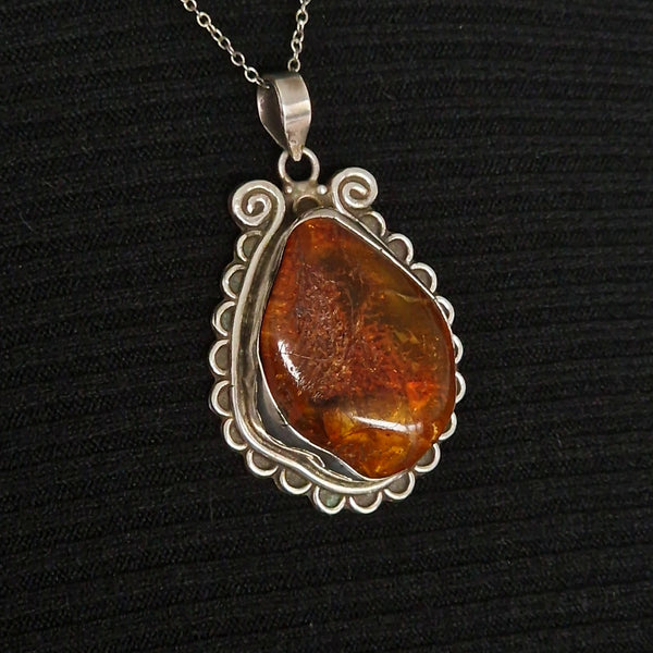 Eye-Catching Natural Vintage Baltic Amber Silver Sterling 925 Pendant