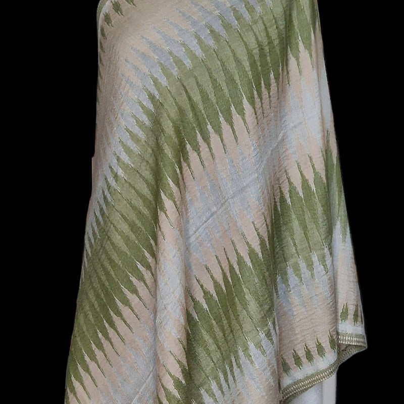 Handwoven Fine Wool Green Ikat Pashmina Kashiri Stole Scarf - Soft Fern - Baga Ethnik Living Default Title Accessories:Scarves & Wraps
