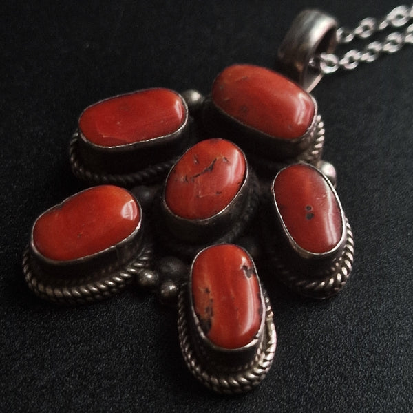 Beautiful Vintage Coral Silver Sterling 925 Pendant - Baga Ethnik Living