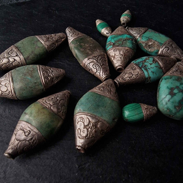 Vintage Turquoise and Silver Beads - Baga Ethnik Living