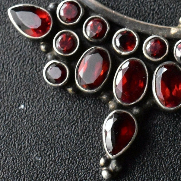 Royal Deep Red Faceted Garnet Silver Sterling 925 Pendant - Baga Ethnik Living
